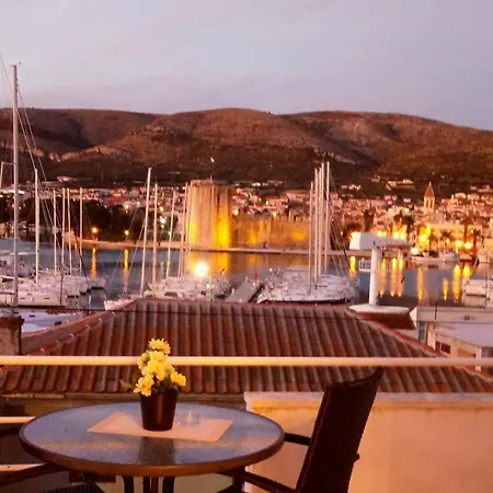 Villa Sarah Aparthotel Trogir